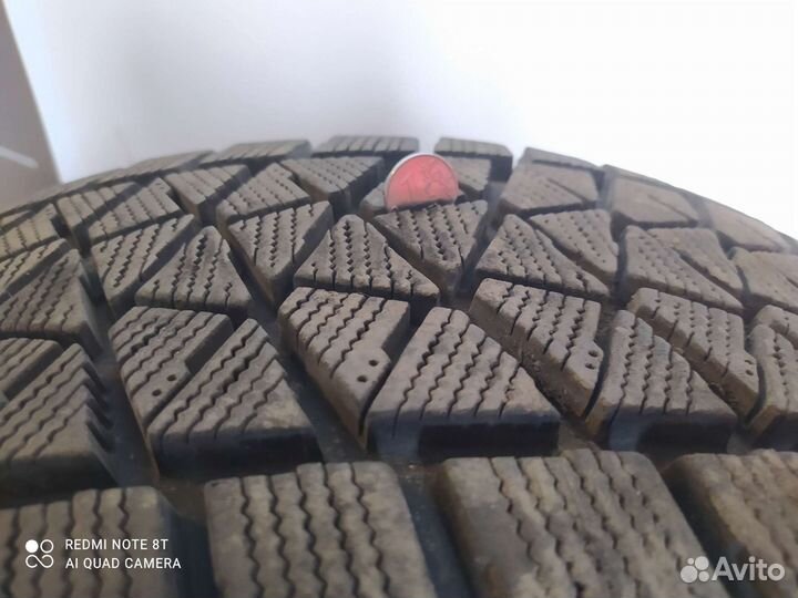 Bridgestone Blizzak DM-V2 235/60 R18