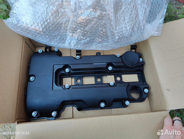 Клапанная крышка Opel Astra 1.4t a14net z14net