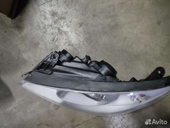Фара Elantra HD новая с дефектом