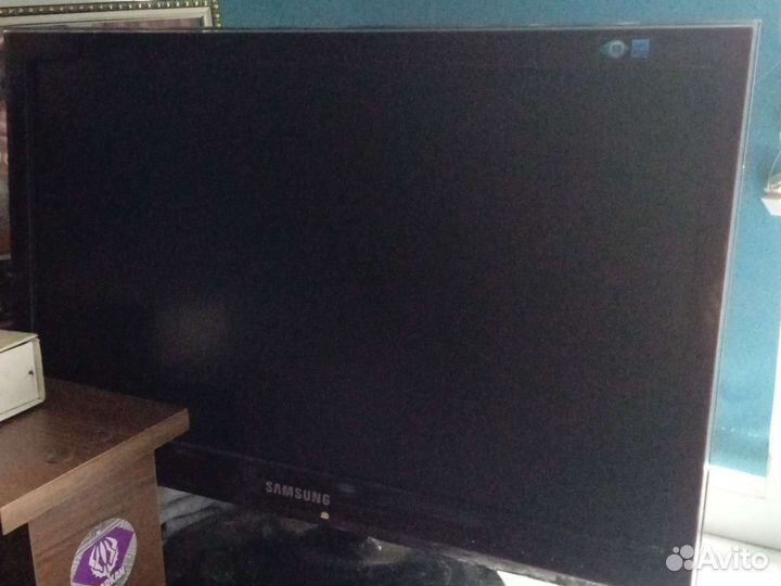 Монитор Samsung