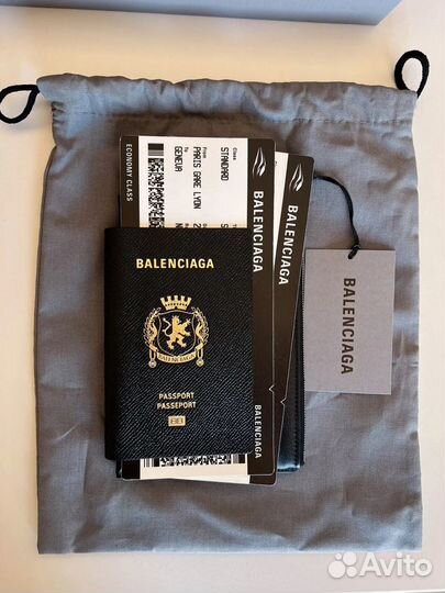 Balenciaga passport holder сумка кошелек