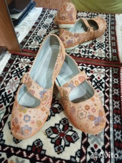 Туфли для девочки 33 размер