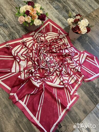 Шелковый платок шаль Loro piana фуксия