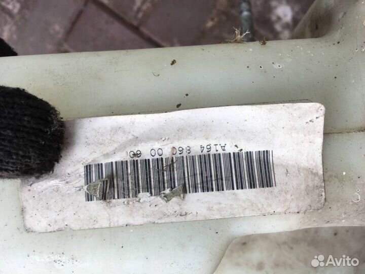 Бачок омывателя Mercedes-Benz Gl-Class X164