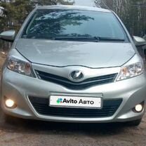 Toyota Vitz 1.3 CVT, 2011, 110 000 км, с пробегом, цена 810 000 руб.