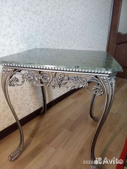 Журнальный столик+2банкетки СССР винтаж