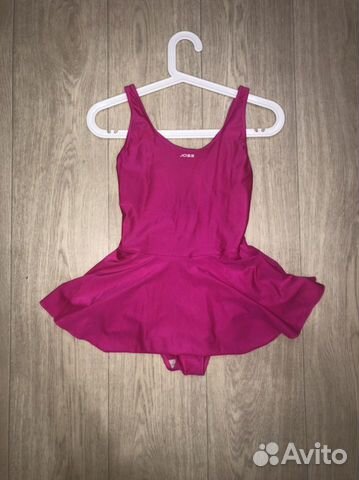 Купальник и шапочка для бассейна