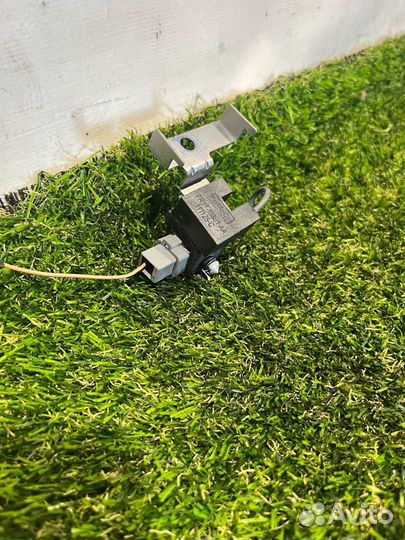 Усилитель антенны Ford Mustang 6 рест. 2018