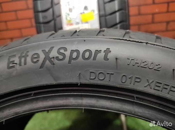 Triangle EffeXSport TH202 245/40 R17 95Y