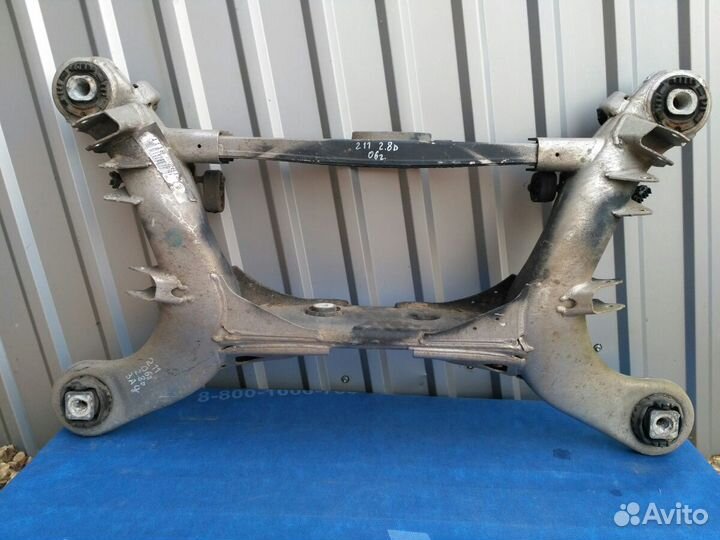 Подрамник задний-балка задняя Mercedes W211 2002-2