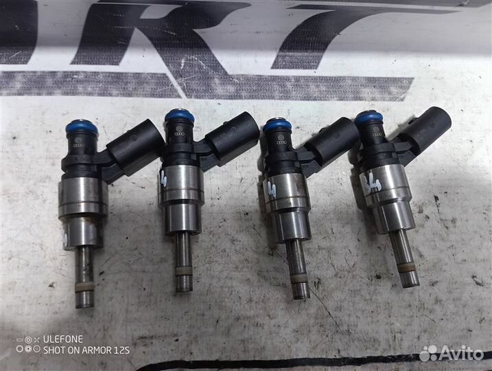 Форсунка топливная Volkswagen Passat B6 2.0 BVY