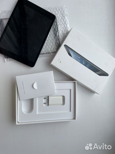 Apple iPad mini Wi-fi 16gb