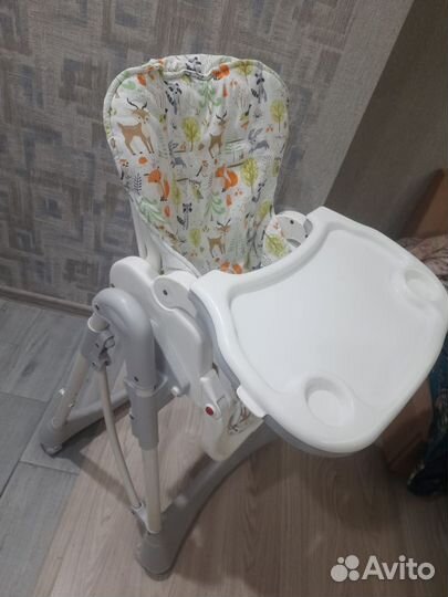 Стульчик для кормления chicco