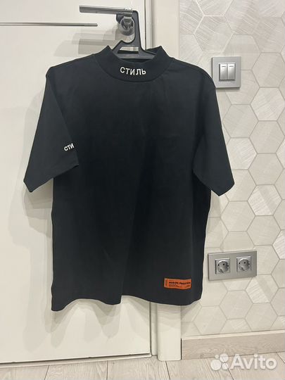 Футболка стиль heron preston