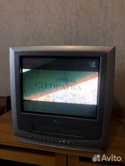 Телевизор-видео моноблок LG kf-15fa92s