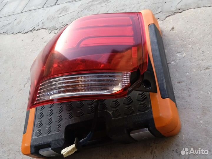 Фонарь для Митсубиси аутлендер