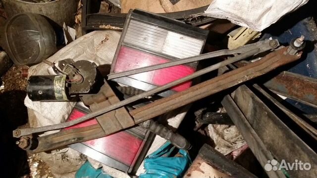 Трапеция стеклоочистителя на VW Passat B3,B4