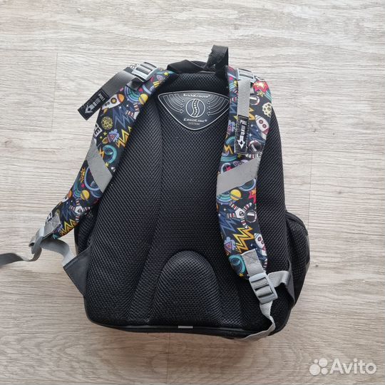 Рюкзак школьный