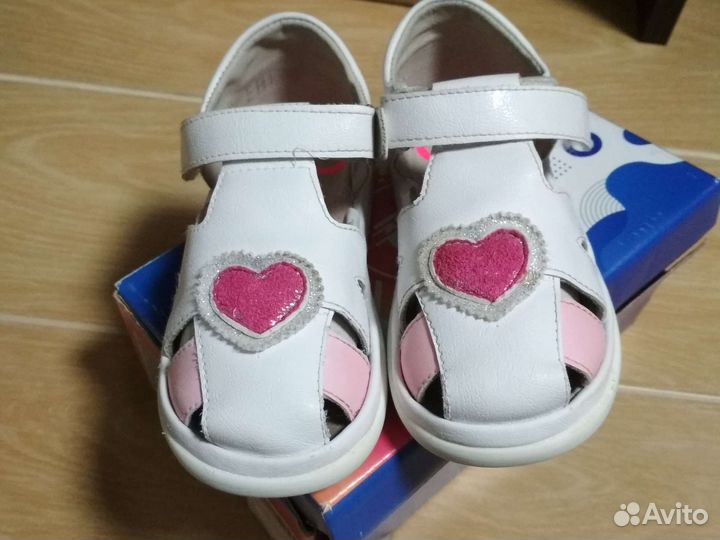 Босоножки для девочки 24 размер