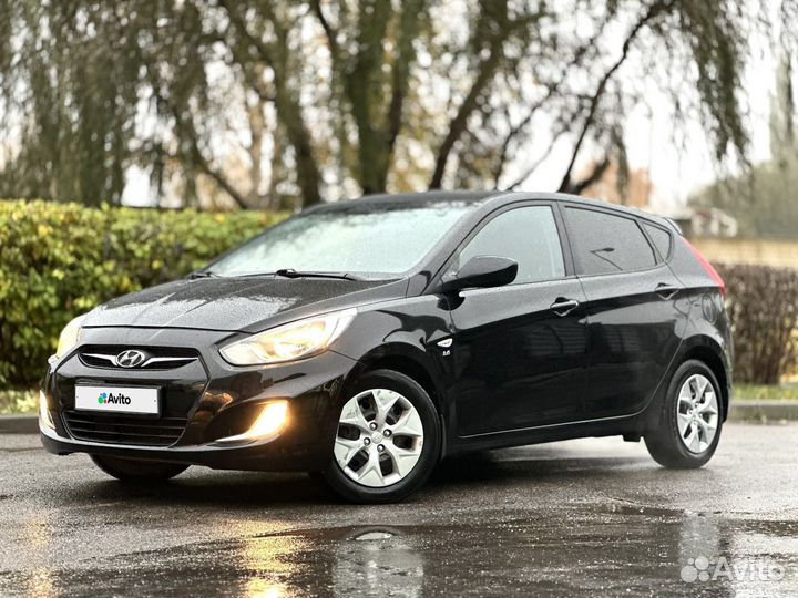 Hyundai Solaris 1.6 AT, 2013, 148 000 км