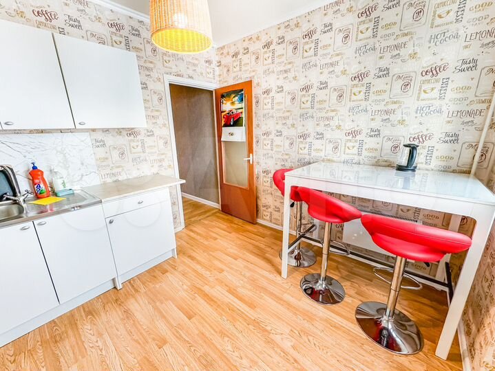 2-к. квартира, 64 м², 25/25 эт.