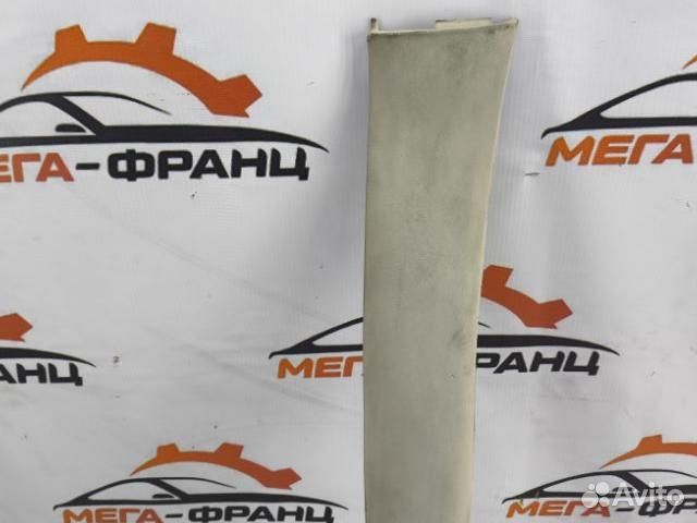 Обшивка салона правая Citroen C4 хэтчбек 5FW (EP6)