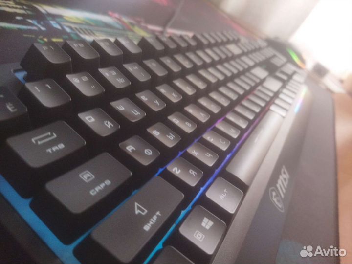 Игровая клавиатура MSI Vigor GK30