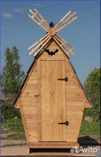Уличный туалет деревянный ART125