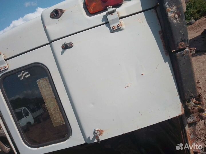 Двери на УАЗ буханка