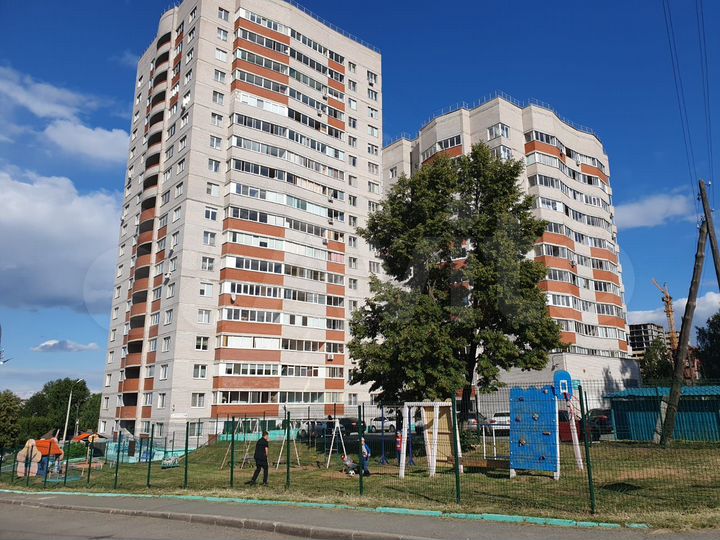 3-к. квартира, 70,4 м², 10/18 эт.