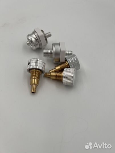 Регулятортор вакуума