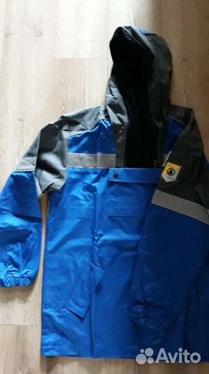 Костюм мужской для защиты от насекомых с масловодо