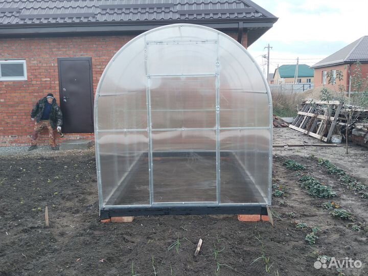 Теплицы из поликарбоната