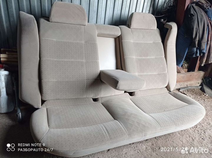 Сидения кремовые пассат б5 комплект