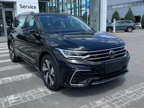 Новый Volkswagen Tiguan L 2.0 AMT, 2023, цена от 5 449 000 руб.