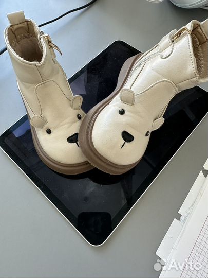 Ботинки демисезонные для девочки 23 размер