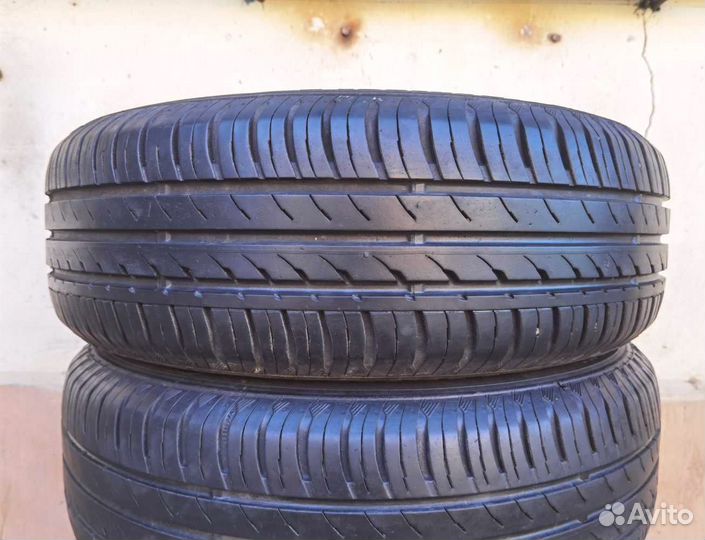 Tigar UHP Ultra High Performance 215/60 R17 96H