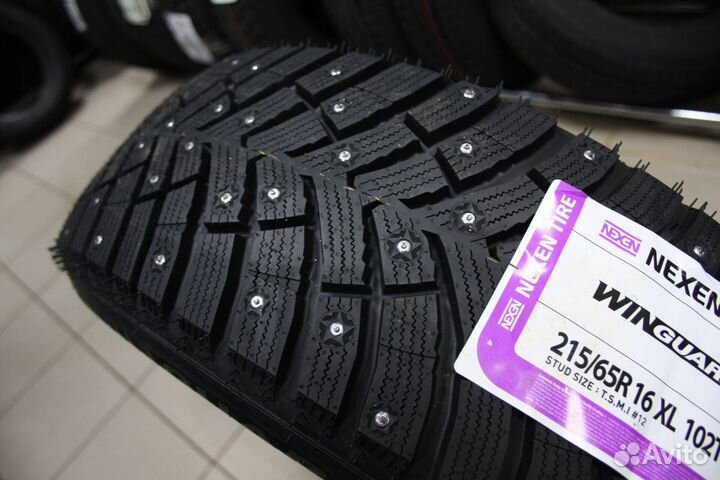 Nexen Winguard WinSpike 3 215/65 R16 102T