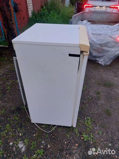 Холодильник бу маленький