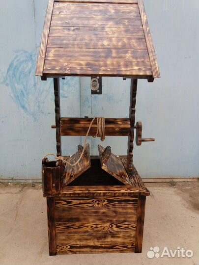 Деревянные Интерьерные колодцы