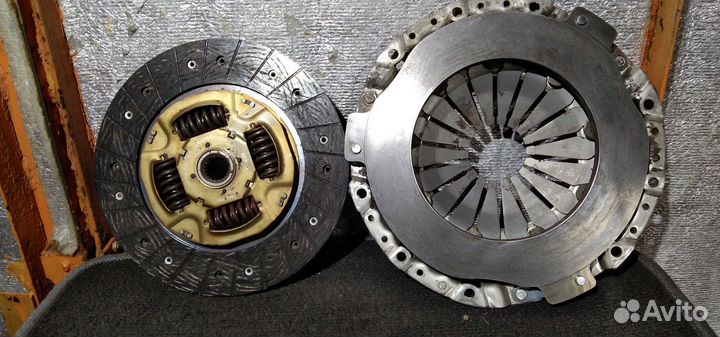 Продаю корзину сцепления с диском Hyundai Tucson