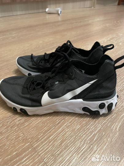 Кроссовки nike женские