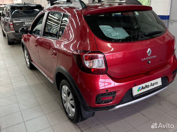 Renault Sandero Stepway 1.6 МТ, 2014, 158 161 км