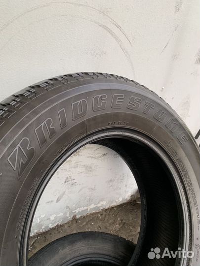 Bridgestone Dueler H/T D840 265/65 R17