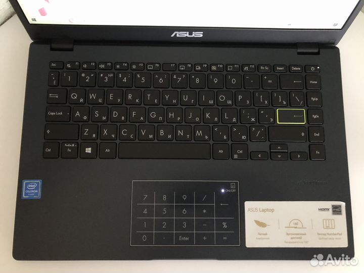 Ноутбук asus