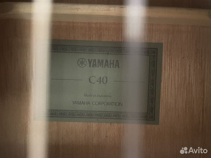 Гитара yamaha C40