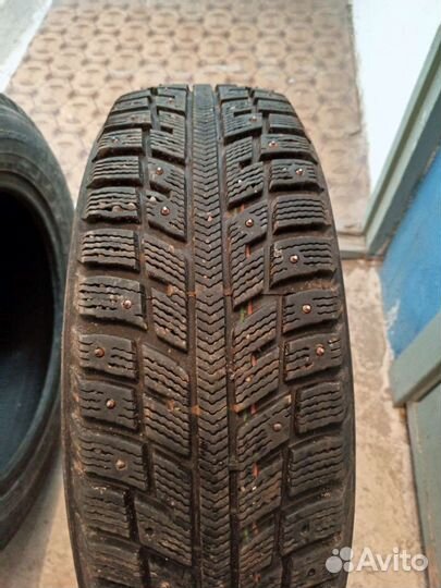 Kumho I'Zen KW22 185/65 R15