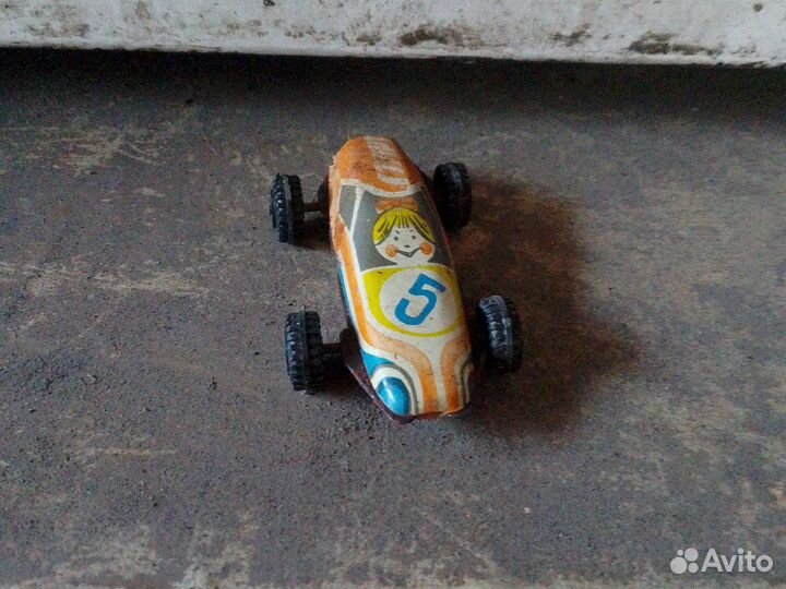 Машинки коллекционные