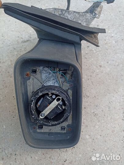 Volvo c70 купе левое.зеркало заднего вида