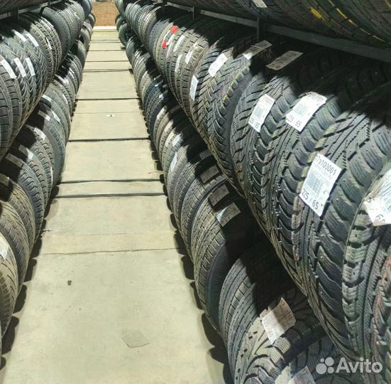 Nokian Tyres Hakkapeliitta 7 215/60 R17 98P